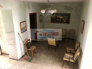 Chalet en venta en Torredonjimeno