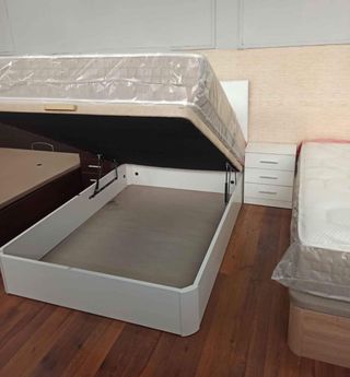 Canapé abatible y colchón