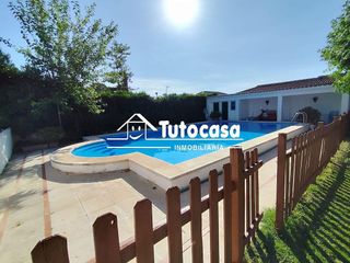 Chalet en venta en La Motilla en Dos Hermanas