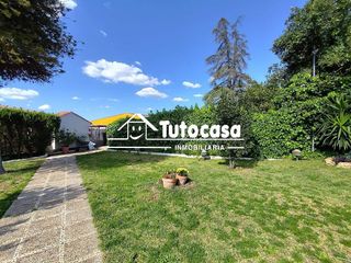 Chalet en venta en La Motilla en Dos Hermanas