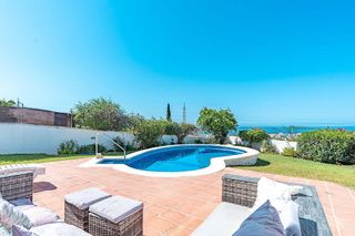 Chalet en venta en Almijara - Capistrano - Cueva de Nerja en Nerja