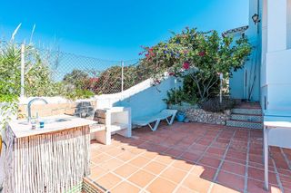 Chalet en venta en Almijara - Capistrano - Cueva de Nerja en Nerja