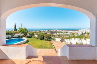 Chalet en venta en Almijara - Capistrano - Cueva de Nerja en Nerja