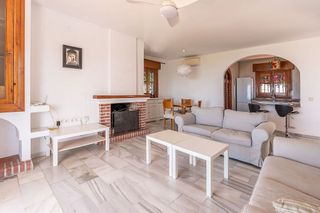 Chalet en venta en Almijara - Capistrano - Cueva de Nerja en Nerja