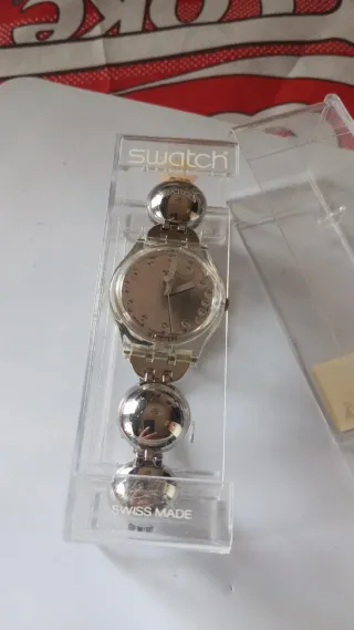 Orologio Swatch con cinturino a sfere