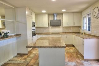 Cortijo en venta en Calahonda en Mijas