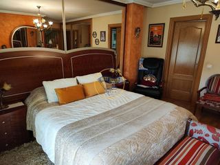 Casa pareada en venta en Villaquilambre