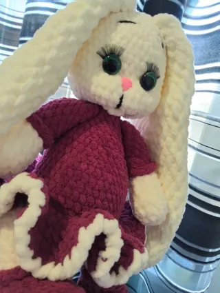 Coniglietto amigurumi fatto a mano, 40 cm