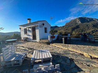 Casa rural en venta en Ubrique