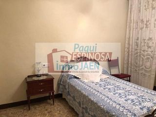 Chalet en venta en Torredonjimeno