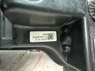Tesla Model Y Faro Antiniebla Izquierdo