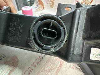Tesla Model Y Faro Antiniebla Izquierdo