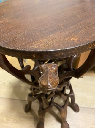 Mesa auxiliar vintage de madera