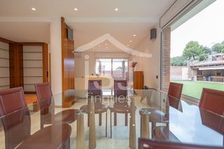 Chalet en alquiler en Sant Just Desvern