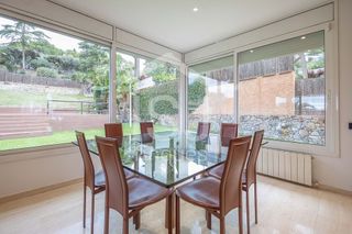 Chalet en alquiler en Sant Just Desvern