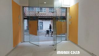 Local comercial en alquiler en Boiro