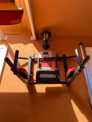 Barra de dominadas ONETWOFIT