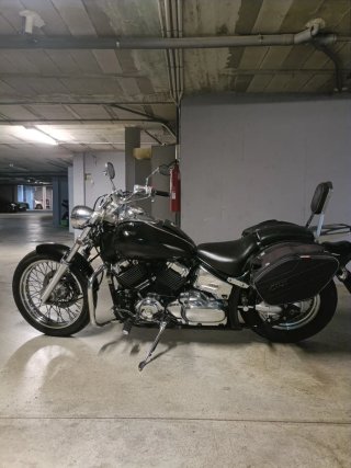 Yamaha Drag Star 650 Negra,