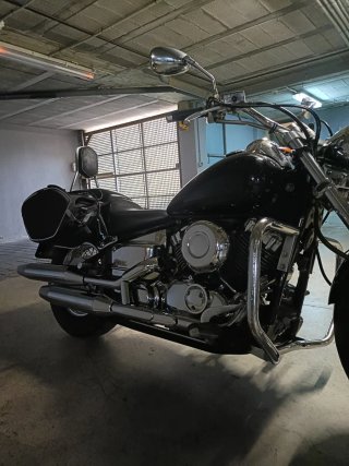 Yamaha Drag Star 650 Negra,