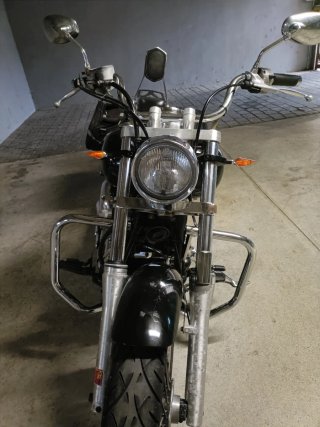 Yamaha Drag Star 650 Negra,