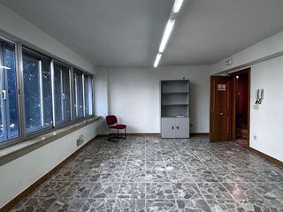 Oficina en alquiler en Plaza España - Villa Pilar - Reyes Católicos - Vadillos en Burgos