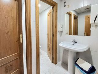 Oficina en alquiler en Plaza España - Villa Pilar - Reyes Católicos - Vadillos en Burgos