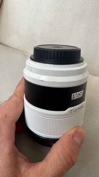 Objetivo Sirui Sniper 75mm F1.2 APS-C Sony E