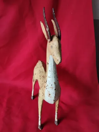 Escultura Gacela Metal Decorativa