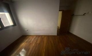 Chalet en venta en Guadix