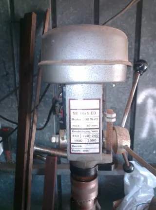 Taladro de columna EINHELL