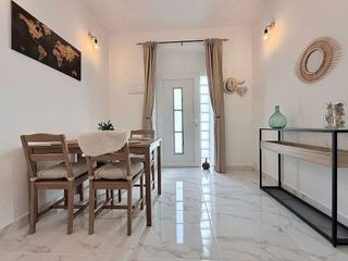 Casa adosada en venta en Coín