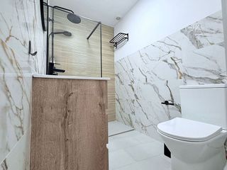 Casa adosada en venta en Coín