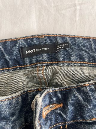Pantalón vaquero Mango flare tiro medio T40
