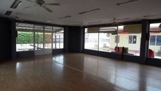 Local comercial en venta en Playa de Levante en Benidorm