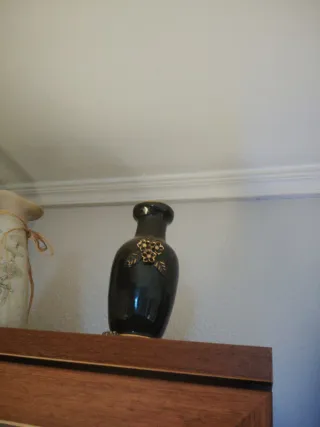 Jarrón antiguo decorativo