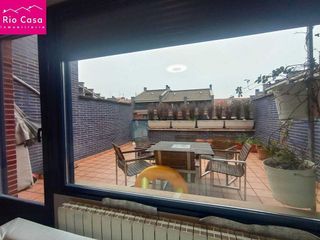 Casa adosada en venta en Lardero