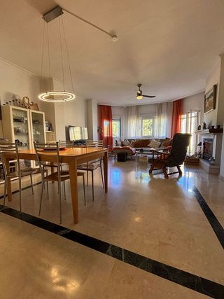 Chalet en venta en Almensilla