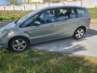 Ford S-MAX 2009