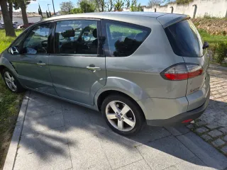 Ford S-MAX 2009