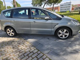 Ford S-MAX 2009