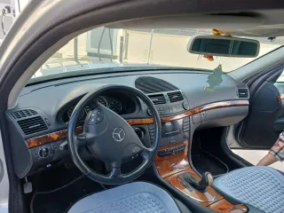 Mercedes-Benz Clase E 2002