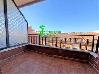 Piso en venta en Carolina (La)