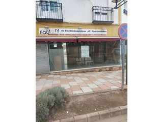 Local comercial en venta en Manzanares