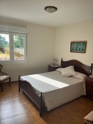 Edificio en venta en Grove (O)