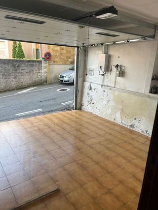 Edificio en venta en Grove (O)