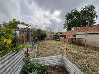 Terreno en venta en La Granja-La Colina-Los Pastores en Algeciras