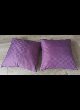 2 cuscini viola in tessuto 44 x 44