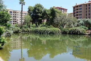 Local comercial en venta en Este en Castellón de la Plana