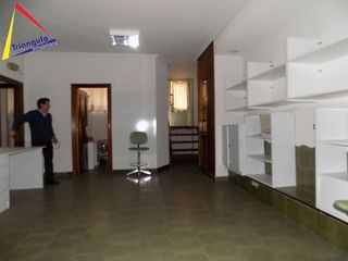 Local comercial en venta en Centro en Segovia