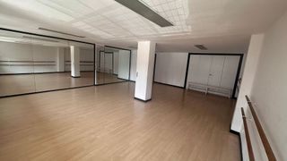 Local comercial en alquiler en Parque Lisboa - La Paz en Alcorcón